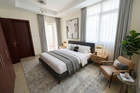 Villa in Dubai, UAE 2 bedrooms, 165 sq.m. № 696067 - photo 4