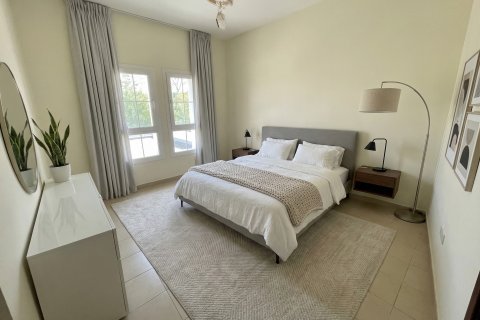 Villa in Dubai, UAE 2 bedrooms, 165 sq.m. № 696067 - photo 5