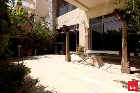 Kamienica na sprzedaż w Meydan, Dubai, ZEA 4 sypialnie, 404.1 mkw., nr 711401 - zdjęcie 13