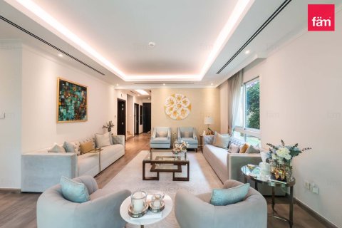Villa te koop in Al Barsha, Dubai, VAE 4 slaapkamers, 352.6 vr.m., nr 711405 - foto 7