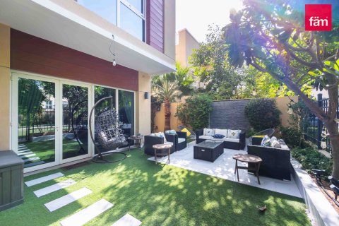Villa te koop in Al Barsha, Dubai, VAE 4 slaapkamers, 352.6 vr.m., nr 711405 - foto 24