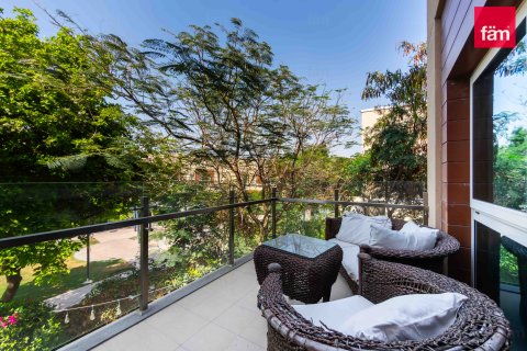Vila v Al Barsha, Dubai, SAE 4 spálne, 352.6 m2 č. 711405 - Fotografia 30