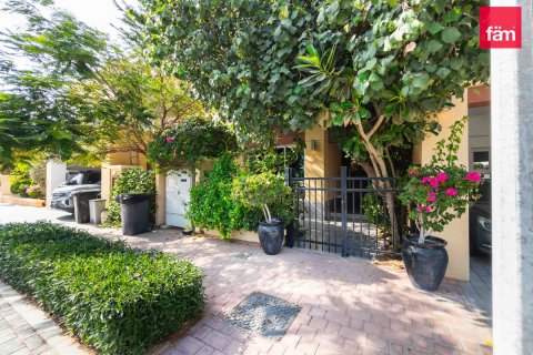 Villa te koop in Al Barsha, Dubai, VAE 4 slaapkamers, 352.6 vr.m., nr 711405 - foto 23