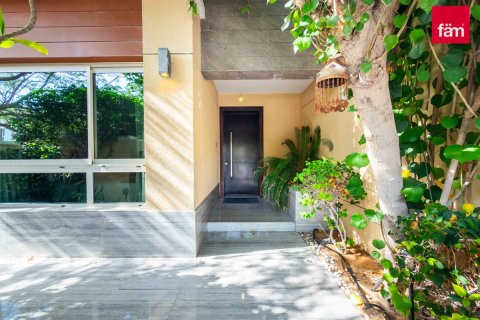 Villa te koop in Al Barsha, Dubai, VAE 4 slaapkamers, 352.6 vr.m., nr 711405 - foto 10