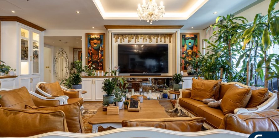 Korter asukohaga DIFC, Dubai, AÜE: 3 magamistoaga, 262 m² Nr 684864