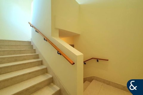 Vilë në Jumeirah Village Circle, Dubai, Emiratet e Bashkuara Arabe 2 dhoma gjumi, 725 m2. № 684859 - Foto 10