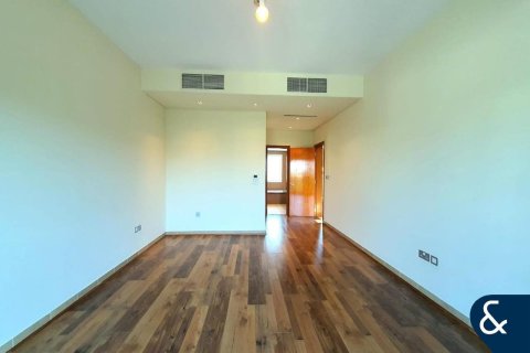 Vilë në Jumeirah Village Circle, Dubai, Emiratet e Bashkuara Arabe 2 dhoma gjumi, 725 m2. № 684859 - Foto 8