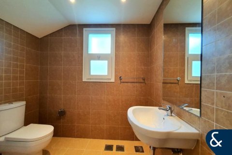 Vilë në Jumeirah Village Circle, Dubai, Emiratet e Bashkuara Arabe 2 dhoma gjumi, 725 m2. № 684859 - Foto 15