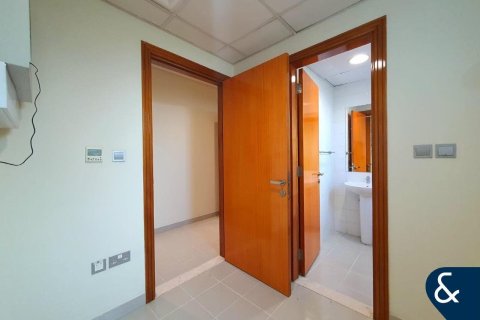 Vilë në Jumeirah Village Circle, Dubai, Emiratet e Bashkuara Arabe 2 dhoma gjumi, 725 m2. № 684859 - Foto 17