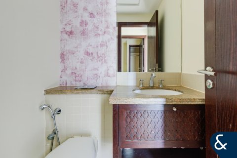 شقة للإيجار في وسط مدينة دبي، دبي، الإمارات العربية المتحدة 3 غرفة نوم ، 193 متر مربع ، رقم 668110 - صورة 16