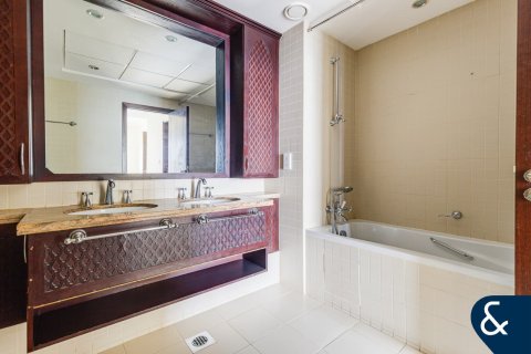 شقة للإيجار في وسط مدينة دبي، دبي، الإمارات العربية المتحدة 3 غرفة نوم ، 193 متر مربع ، رقم 668110 - صورة 14