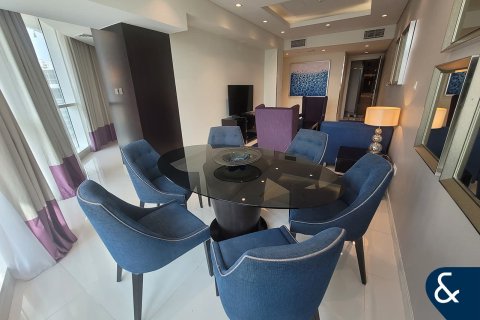 Apartemen di Downtown Dubai (Downtown Burj Dubai), UEA 3 kamar tidur, 200 m2 nomor 668113 - foto 4