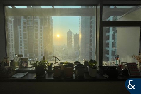 Apartmen di EXECUTIVE TOWERS di Business Bay, Dubai, UAE 3 bilik tidur, 170 meter persegi № 668109 - foto 3