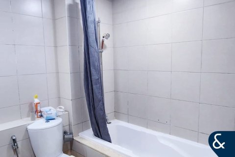 Apartmen di EXECUTIVE TOWERS di Business Bay, Dubai, UAE 3 bilik tidur, 170 meter persegi № 668109 - foto 18