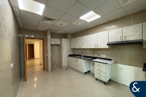 Appartement te huur in Dubai Marina, Dubai, VAE 3 slaapkamers, 202 vr.m., nr 668108 - foto 27