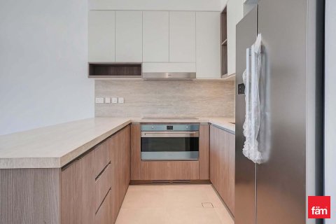 Villa para arrendamento em Dubai, EAU 3 quartos, 183.5 m2 № 652296 - foto 11