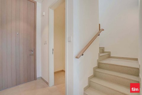 Villa para arrendamento em Dubai, EAU 3 quartos, 183.5 m2 № 652296 - foto 13