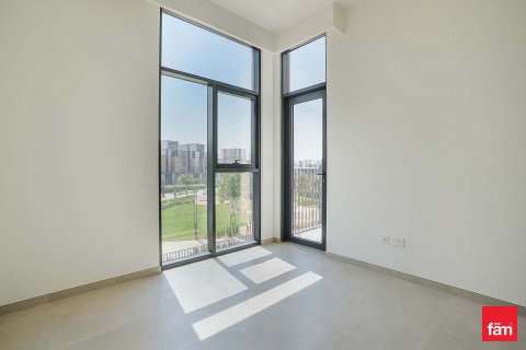 Villa para arrendamento em Dubai, EAU 3 quartos, 183.5 m2 № 652296 - foto 2