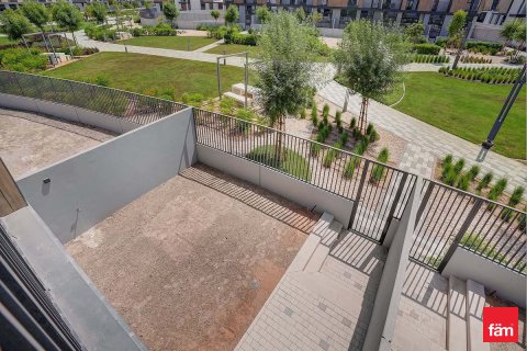 Villa para arrendamento em Dubai, EAU 3 quartos, 183.5 m2 № 652296 - foto 20