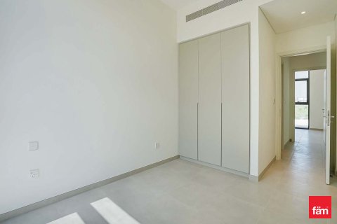 Villa para arrendamento em Dubai, EAU 3 quartos, 183.5 m2 № 652296 - foto 3