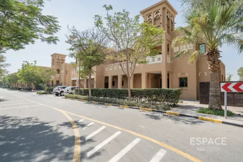 Vila u gradu Al Furjan, Dubai, UAE 6 spavaće sobe, 637 m2 Br. 737833 - Slika 20