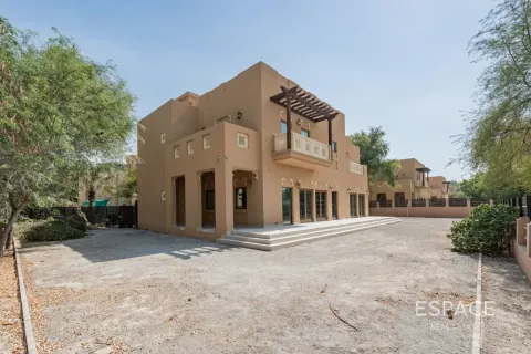 Вілла в Al Furjan, Дубай, ОАЕ 6 спалень, 637м2 № 737833