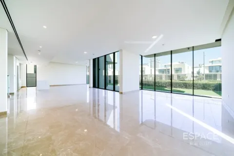 Vila u gradu Dubai Hills Estate, UAE 5 spavaće sobe, 921 m2 Br. 737829 - Slika 5