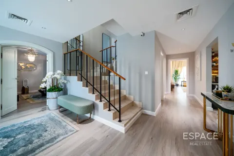 Vila u gradu Meadows, Dubai, UAE 5 spavaće sobe, 458 m2 Br. 737834 - Slika 7