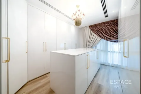 Vila u gradu Meadows, Dubai, UAE 5 spavaće sobe, 458 m2 Br. 737834 - Slika 11