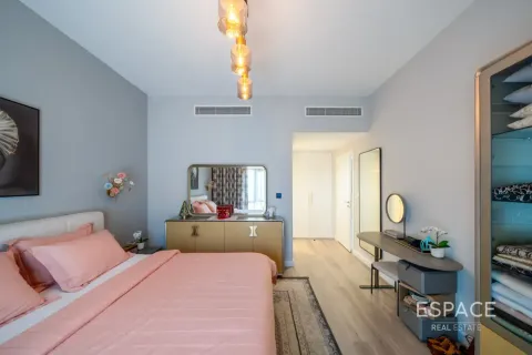 Vila u gradu Meadows, Dubai, UAE 5 spavaće sobe, 458 m2 Br. 737834 - Slika 12