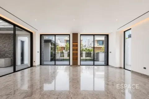 Vila u gradu Tilal Al Ghaf, Dubai, UAE 5 spavaće sobe, 557 m2 Br. 737832 - Slika 2
