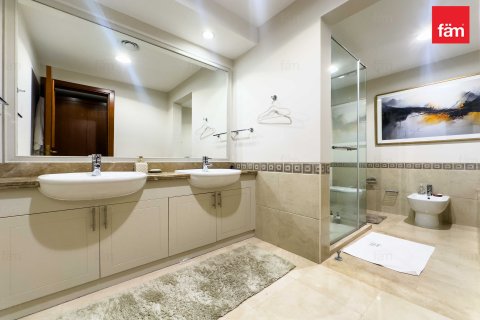 Řadový dům v Palm Jumeirah, Dubai, SAE 3 ložnice, 484.1 m² Č.: 634695 - fotografie 20