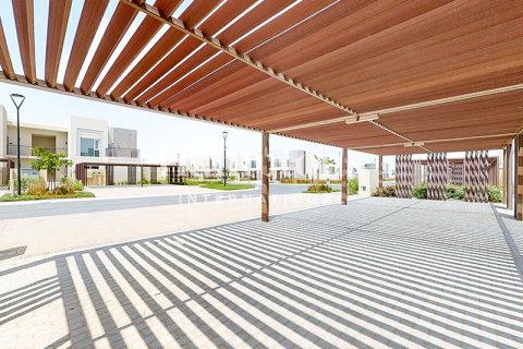 Зняти в оренду квартиру в Dubai South (Dubai World Central), Дубай, ОАЕ 3 спальні, 199.90960443м2, № 719879 - фото 10