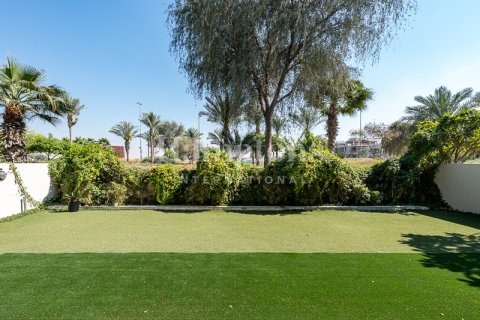 Villa in affitto a DAMAC Hills (Akoya by DAMAC), Dubai, EAU 5 camere da letto, 639.91586400 mq. № 719877 - foto 25