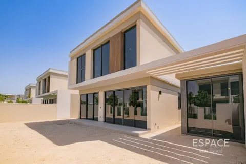 Villa in affitto a Tilal Al Ghaf, Dubai, EAU 4 camere da letto, 373 mq. № 650304 - foto 1