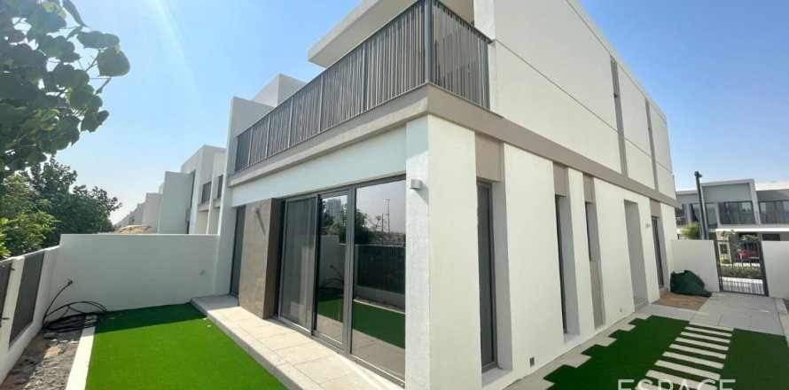 Townhouse in Tilal Al Ghaf, Dubai, UAE 4 bedrooms, 199 sq.m. № 650302