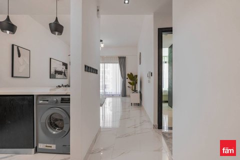 Apartman u gradu Arjan, Dubai, UAE 2 spavaće sobe, 99 m2 Br. 702397 - Slika 13