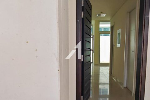 Vila di The Roots Akoya Oxygen, Dubai, UAE 3 bilik tidur, 152 meter persegi № 700367 - foto 13