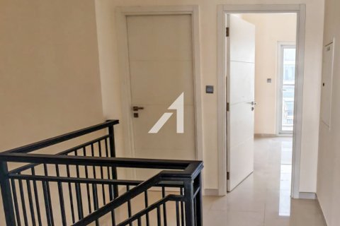 Vila di The Roots Akoya Oxygen, Dubai, UAE 3 bilik tidur, 152 meter persegi № 700367 - foto 9