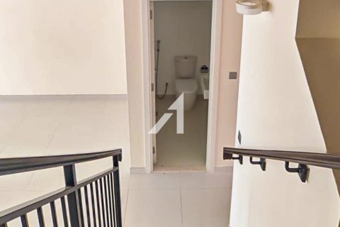 Vila di The Roots Akoya Oxygen, Dubai, UAE 3 bilik tidur, 152 meter persegi № 700367 - foto 3