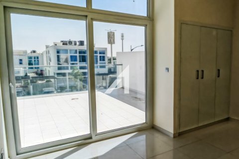 Vila di The Roots Akoya Oxygen, Dubai, UAE 3 bilik tidur, 152 meter persegi № 700367 - foto 30