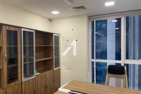 Kancelária v Sheikh Zayed Road, Dubai, SAE 98 m2 č. 700368 - Fotografia 13