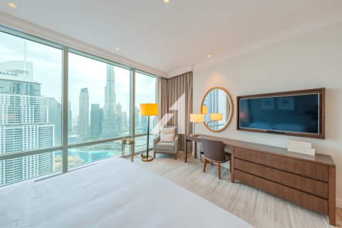 Apartment in Downtown Dubai (Downtown Burj Dubai), UAE 3 bedrooms, 208 sq.m. № 700366 - photo 12
