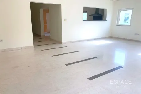 Vila u Al Furjan, Dubai, UAE 3 spavaćih soba, 301 m2 Br. 649565 - fotografija 4