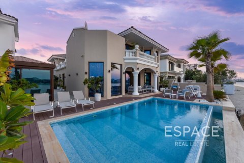 Vila di Palm Jumeirah, Dubai, UEA 3 kamar tidur, 511 m2 nomor 649566 - foto 2