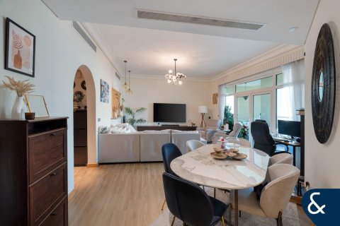 Apartament në Palm Jumeirah, Dubai, Emiratet e Bashkuara Arabe 2 dhoma gjumi, 147 m2. № 667699 - Foto 2