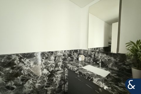 Apartment sa Downtown Dubai (Downtown Burj Dubai), UAE 3 silid-tulugan, 169 sq.m. № 667696 - larawan 17