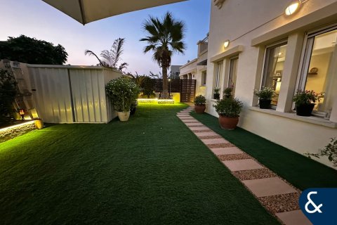 ویلا برای فروش در The Springs، Dubai، امارات متحده عربی 2 خوابه ، 167 متر مربع ، شماره 667701 - تصویر 18