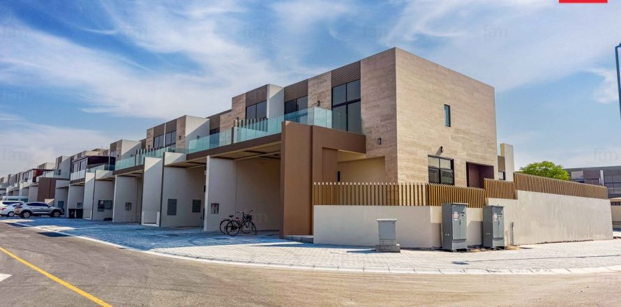 Villa à Dubai, EAU: 4 chambres, 288 m2 № 769161