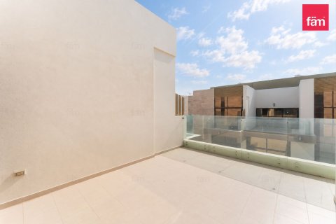 Dubai, UAE의 임대용 타운하우스 침실 4개, 187.2제곱미터 번호 769164 - 사진 12